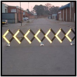 Foldable Plastic Reflective Barrier
