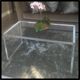 High Quality Acrylic Table
